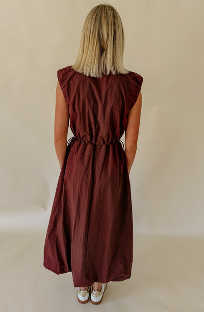 WELL TRAVELED ADJUSTABLE WAIST MIDI DRESS