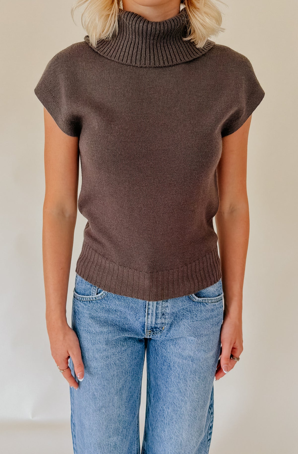 THE KYLE TURTLENECK SWEATER