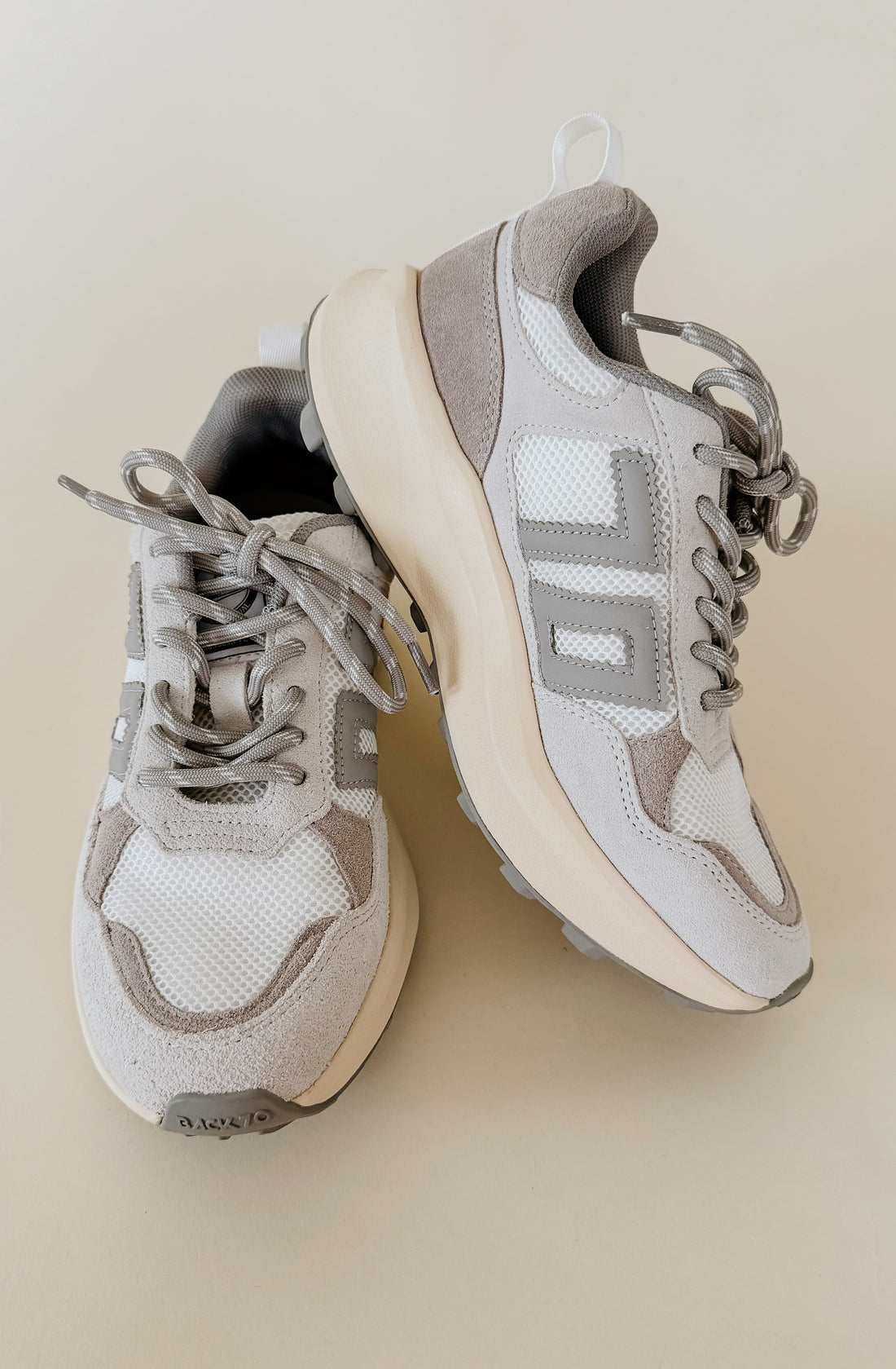 BACK 70 LIGHTNING SNEAKER