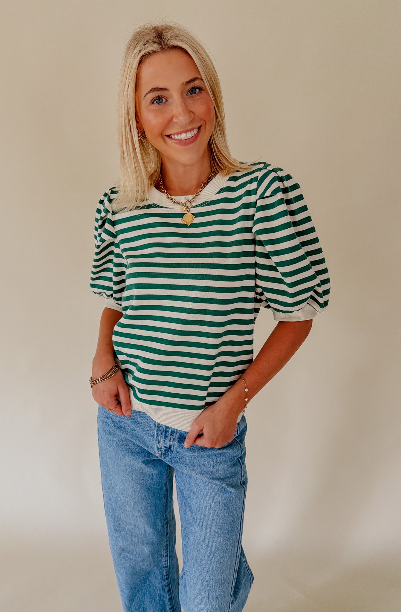 NO DOUBTS STRIPED PULLOVER TEE
