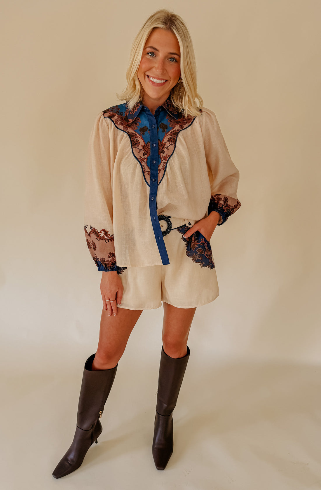 THE WESTY BUTTONED BLOUSE