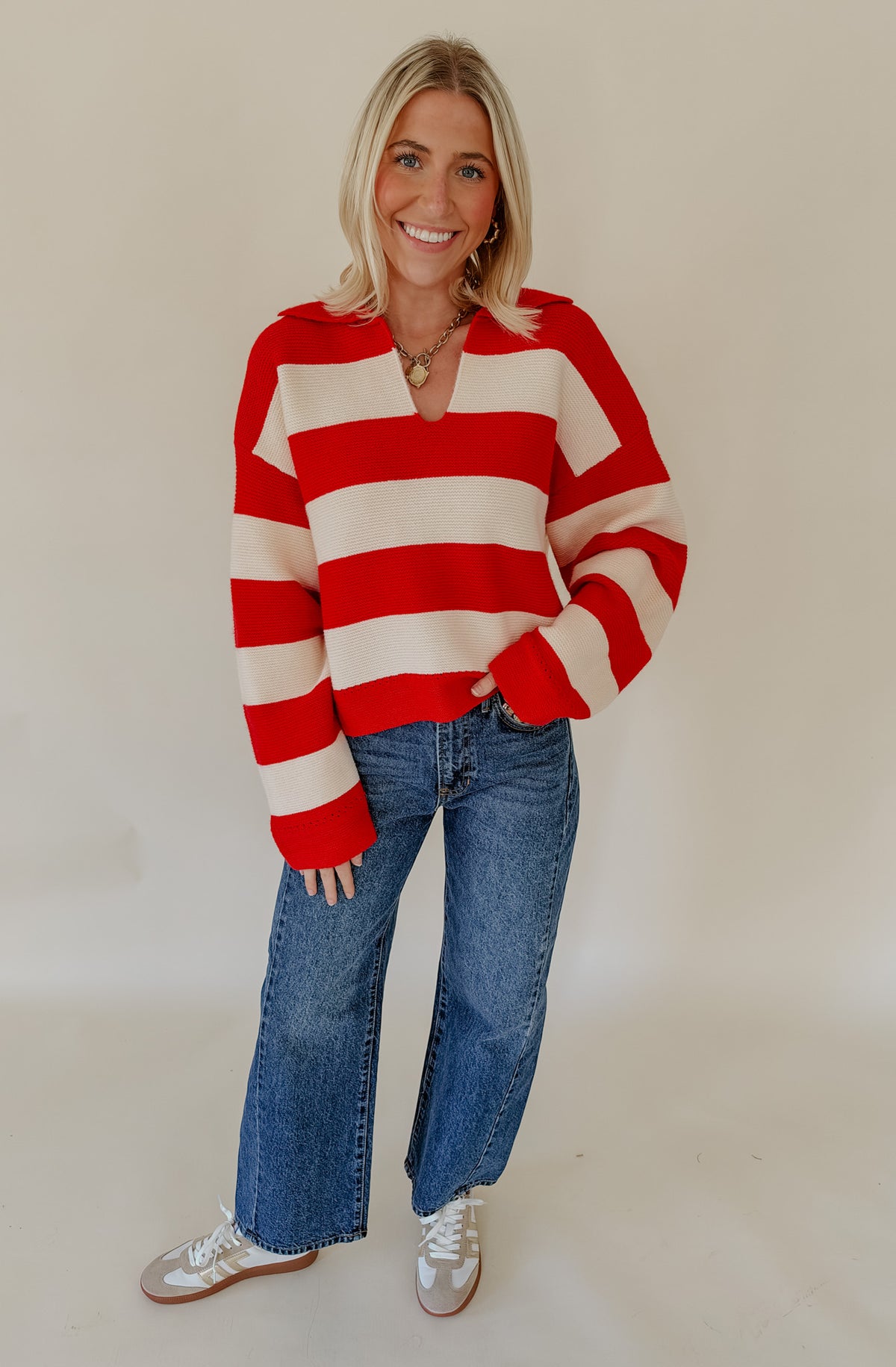STRIPED COLLARED SWEATER