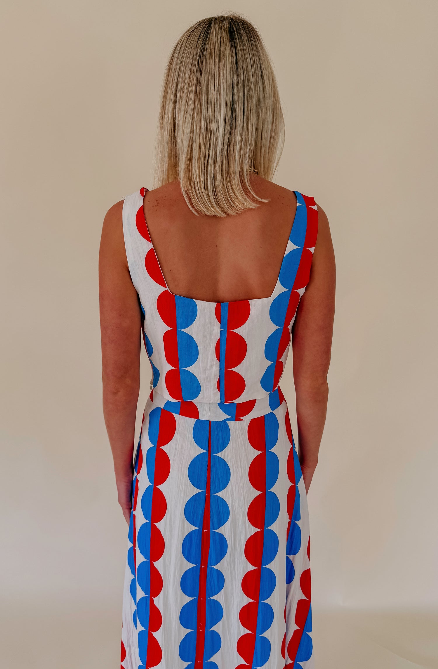 THE ROSETTE TWO PIECE SET