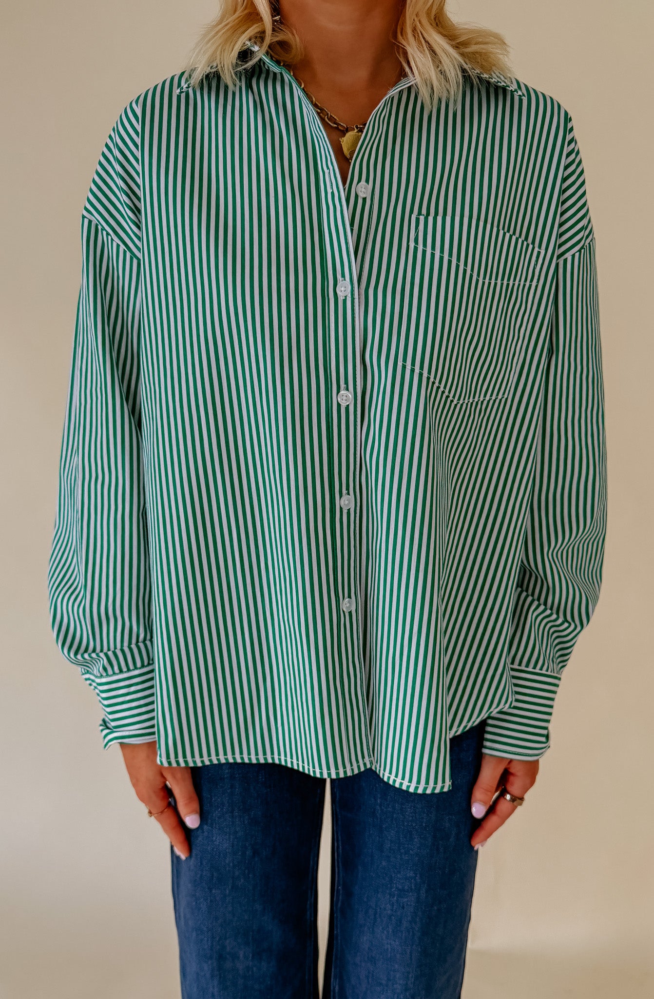 TIME AND TIME AGAIN STRIPED POPLIN BLEND BUTTON DOWN