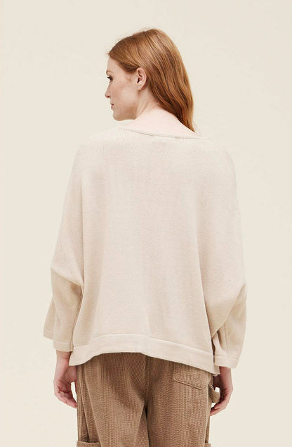 FALL CREW LIGHT KNIT SWEATER