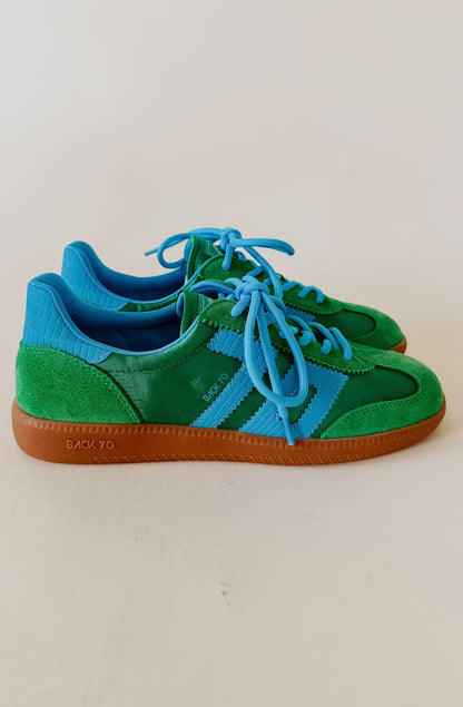 BACK 70 GHOST SNEAKERS