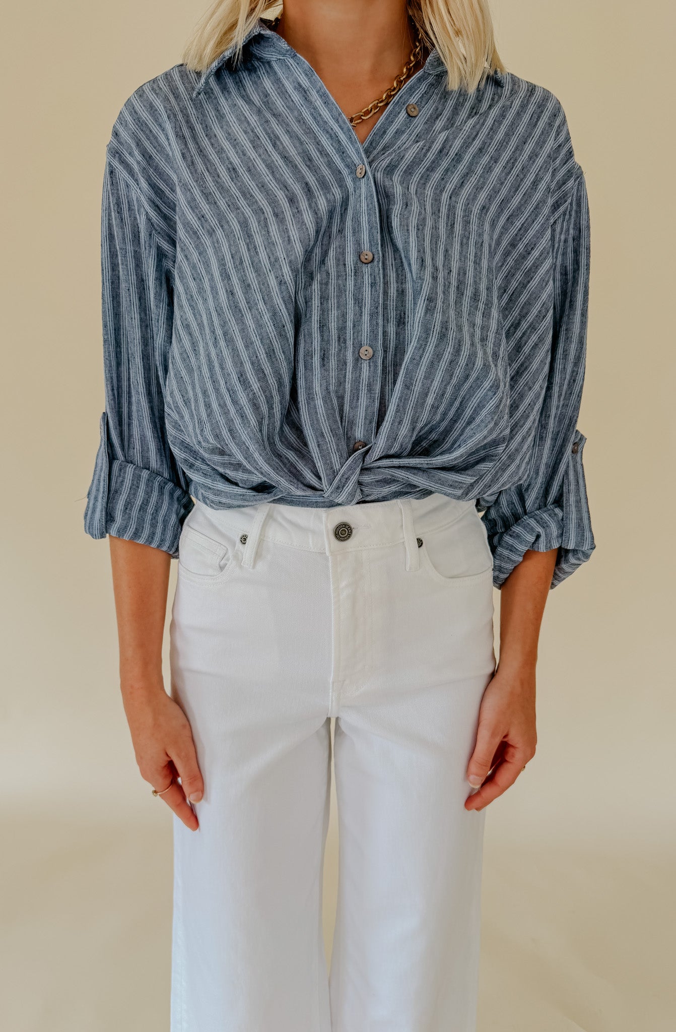 HEARTLOOM RENE BUTTONED BLOUSE