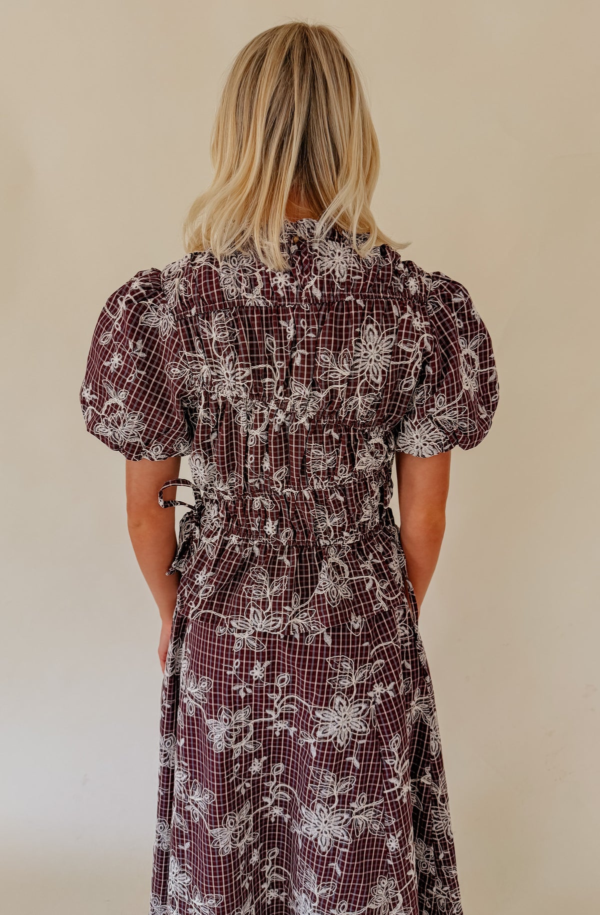 THROUGH THE GRAPEVINE EMBROIDERED CROPPED BLOUSE