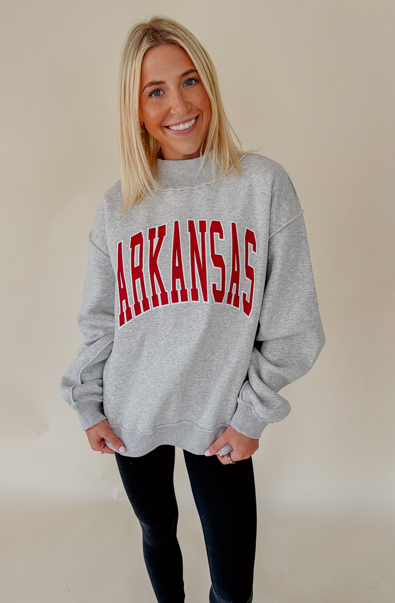 RAZORBACKS DOUBLE SIDED MOCK NECK SWEATSHIRT