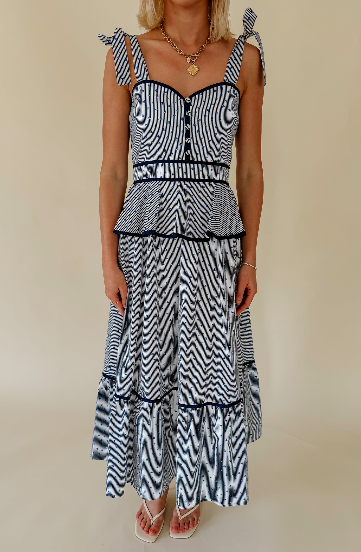 ON THE CONTRAST MIDI DRESS