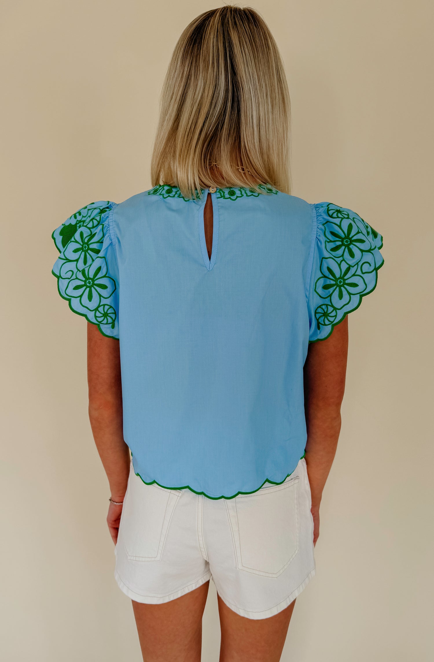 WEEKENDING EMBROIDERED BLOUSE