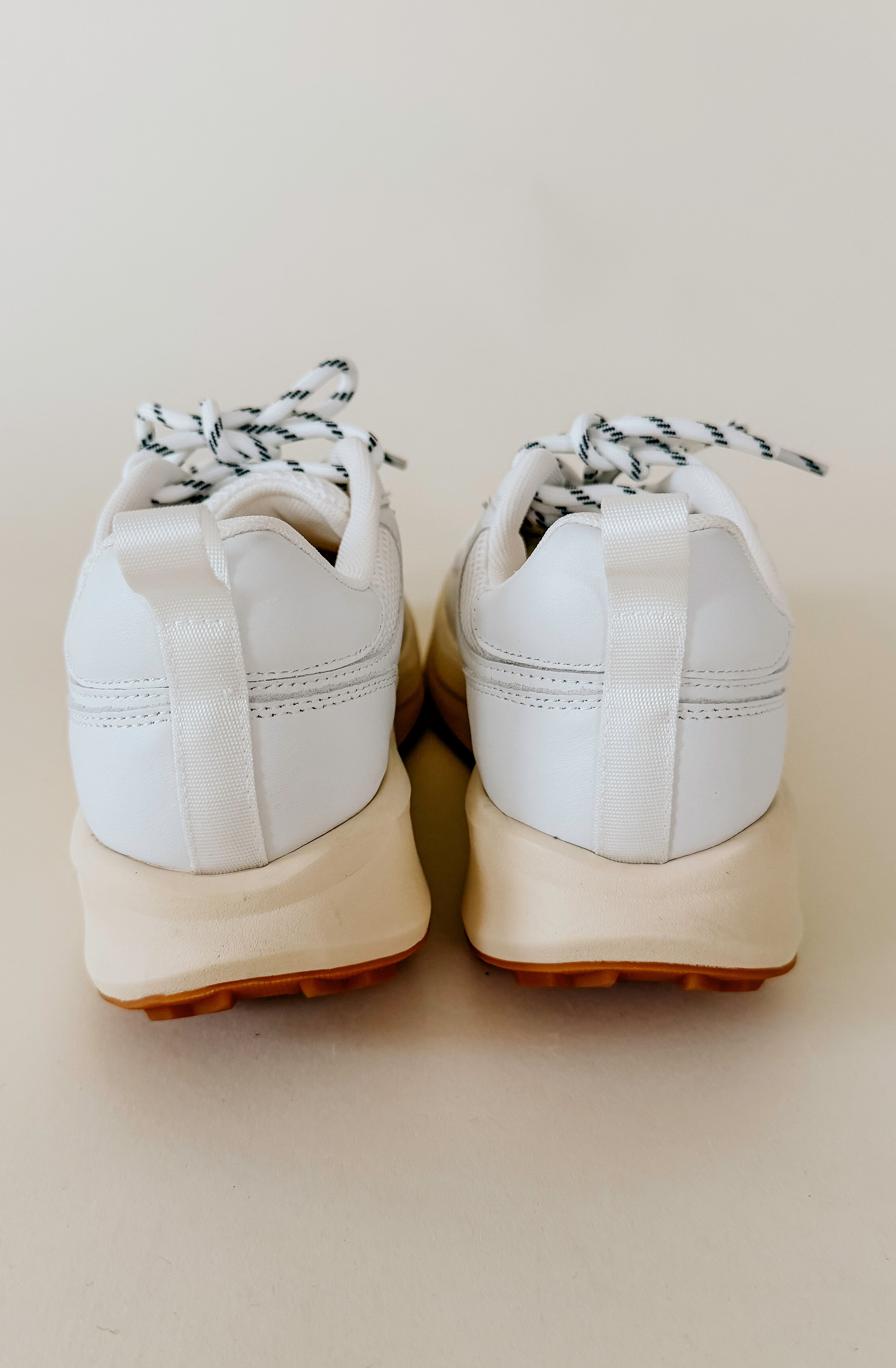 BACK 70 LIGHTNING SNEAKER