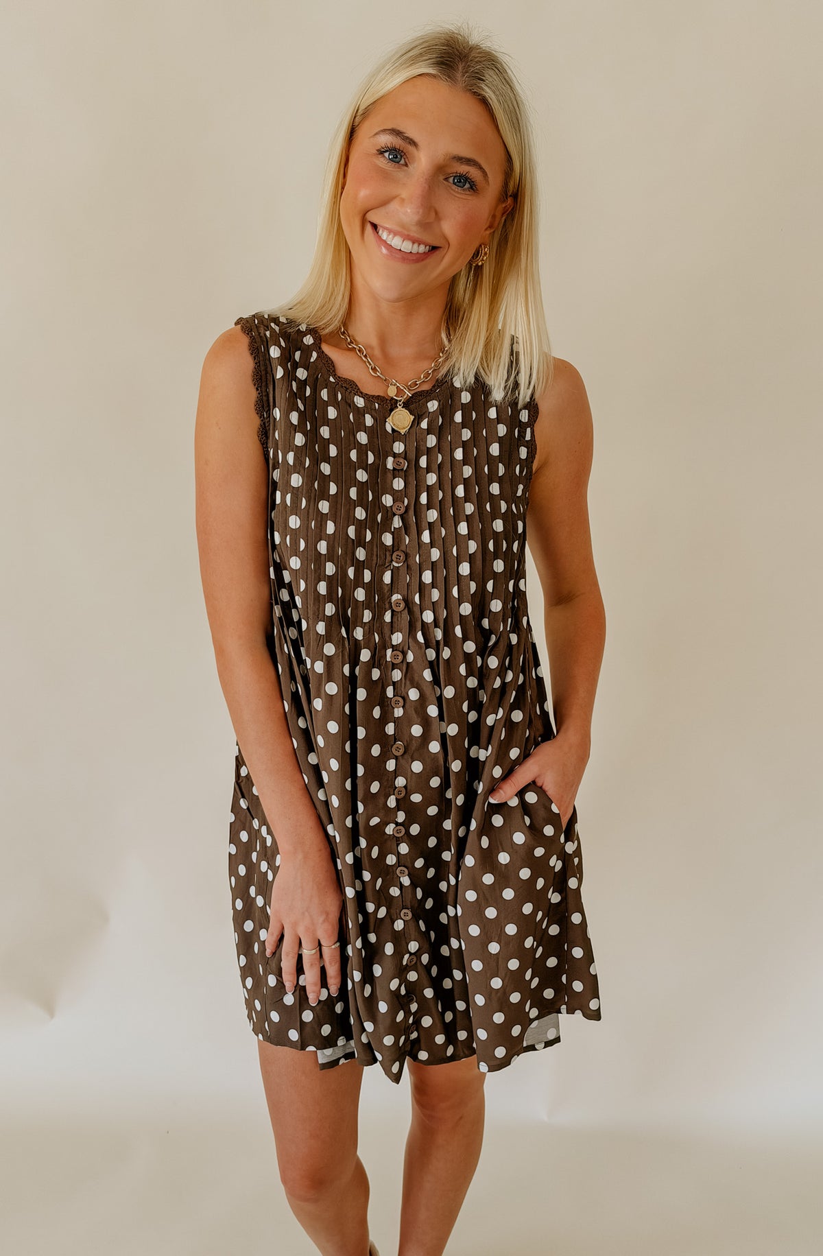 GRAB N GO BUTTONED BABYDOLL MINI DRESS