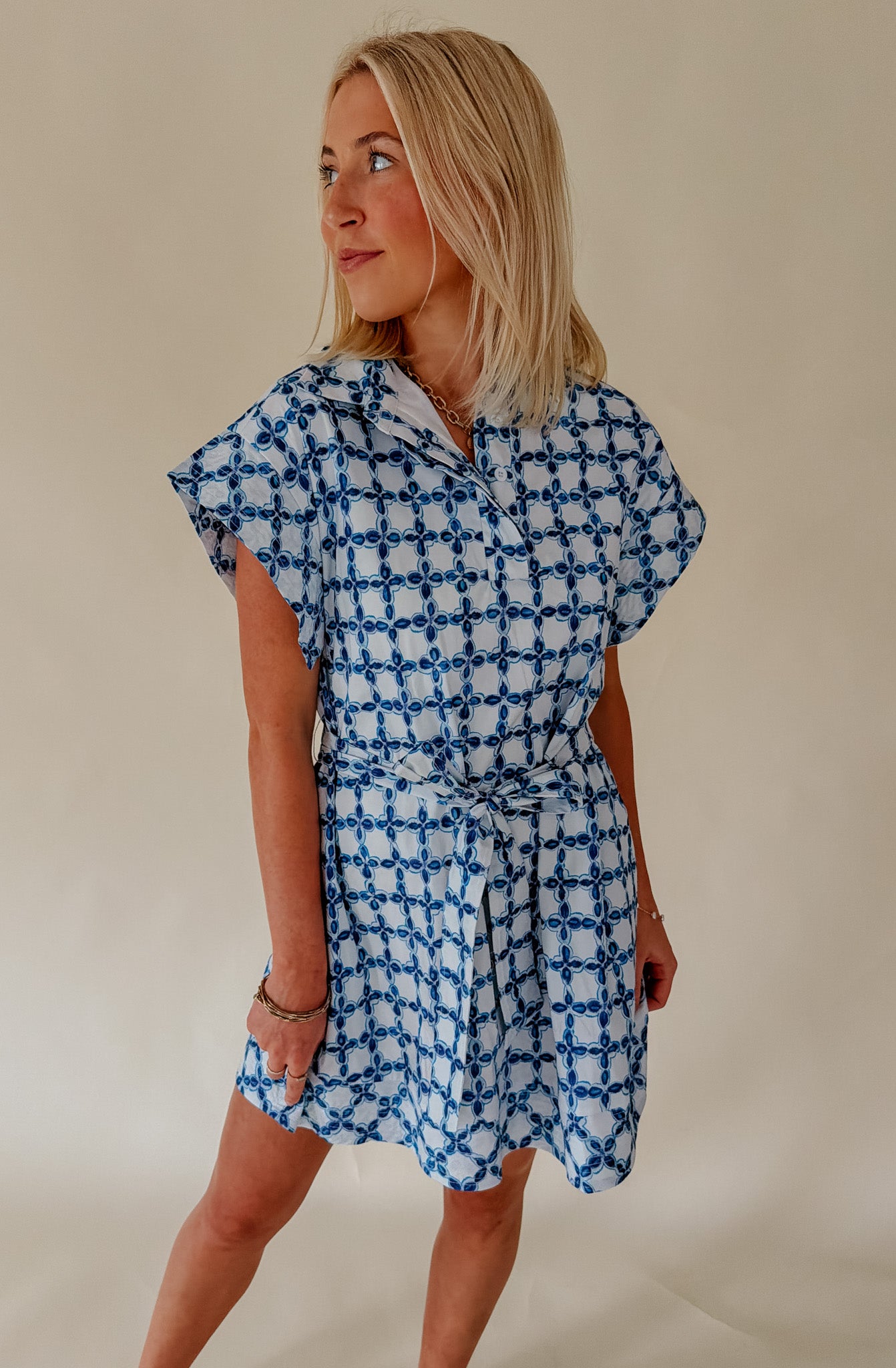 LINKED BUTTONED MINI DRESS