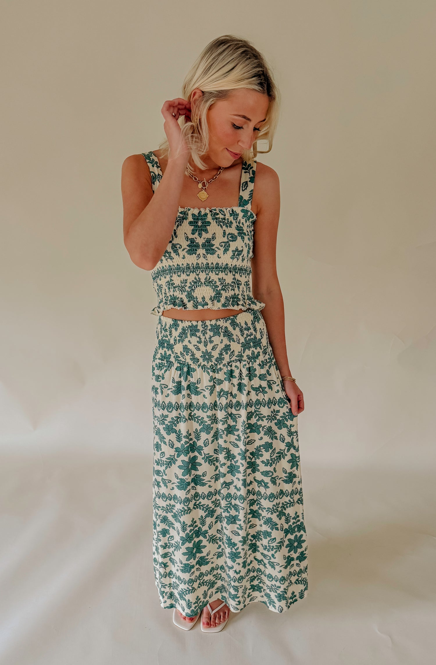 Z SUPPLY LEYA TERA PAISLEY SMOCKED TOP