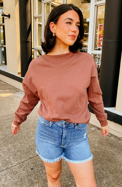 THE LIZ SWEATSHIRT