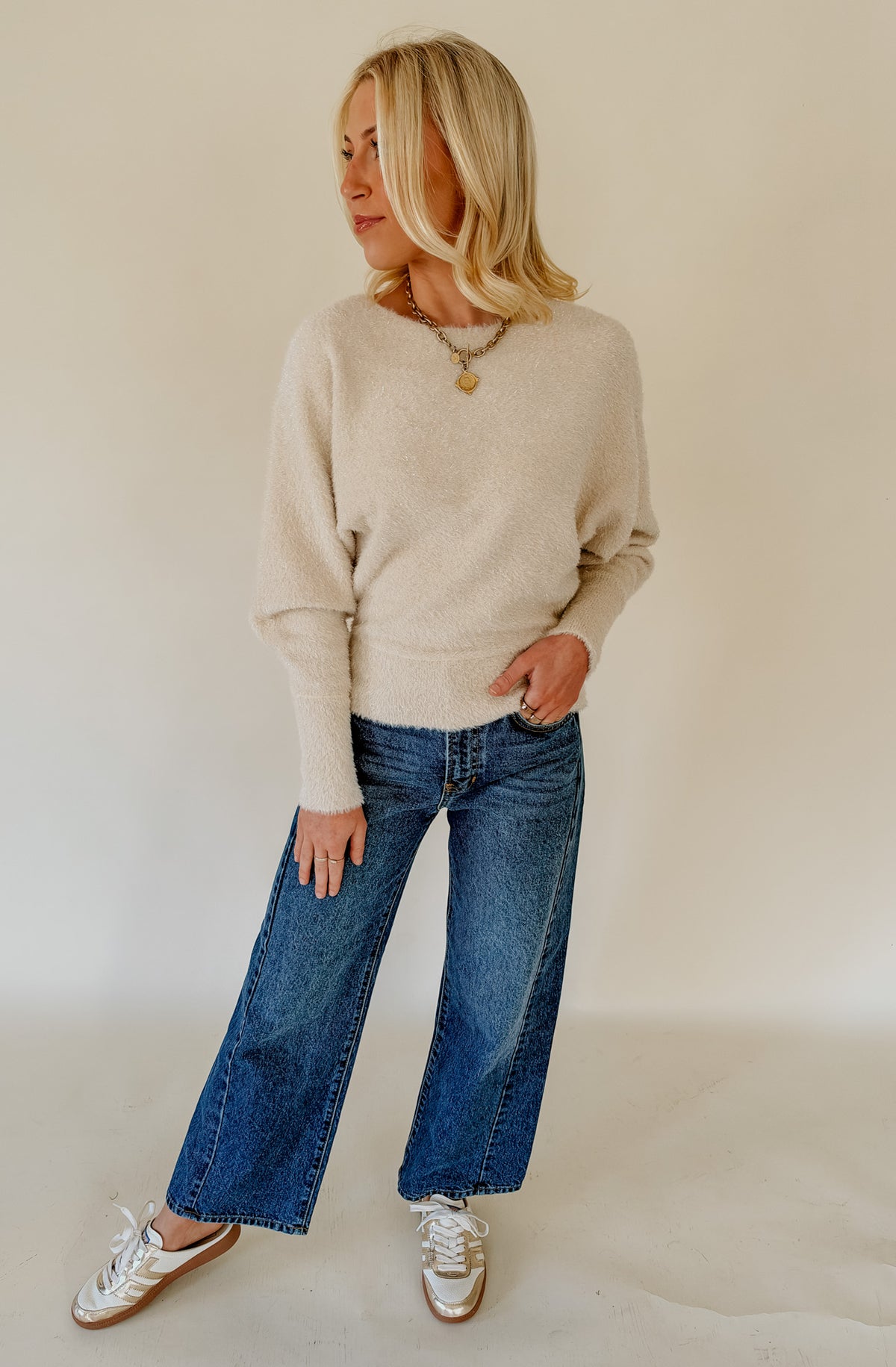 TINSELTOWN SWEATER