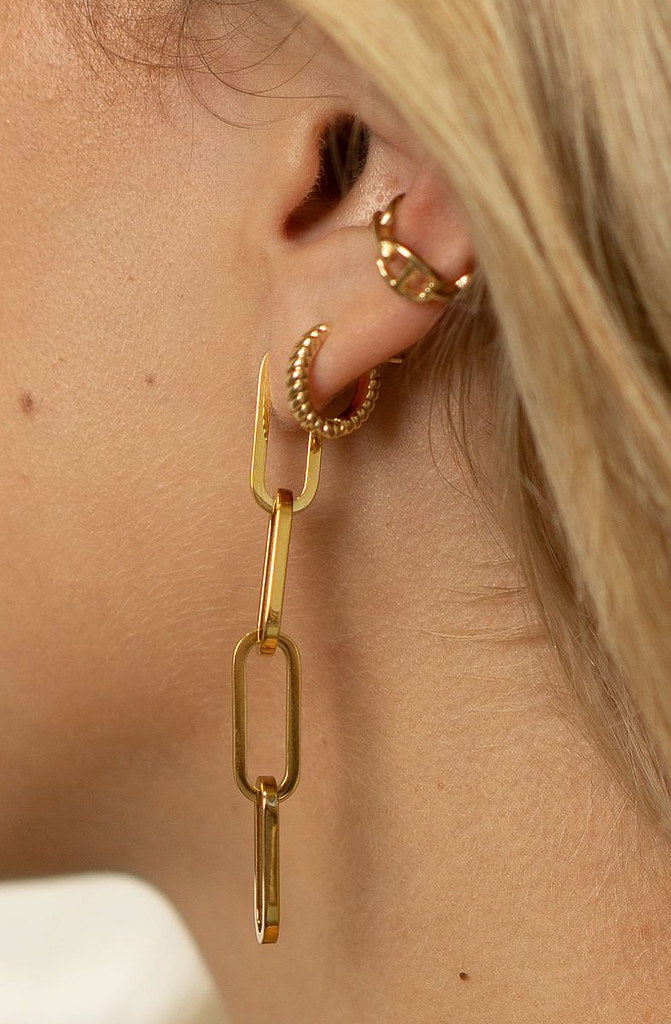 BRENDA GRANDS LONG CHAIN HOOPS