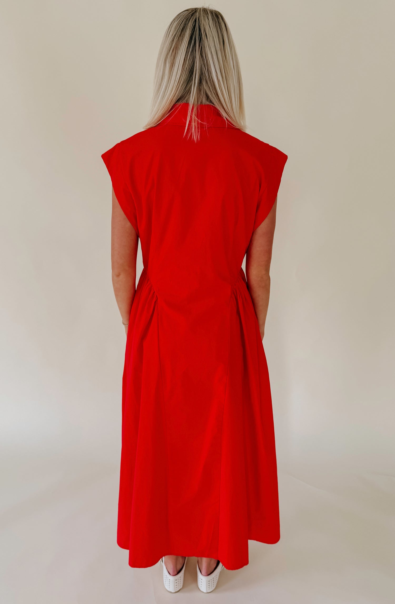 ON THE COME UP MIDI DRESS
