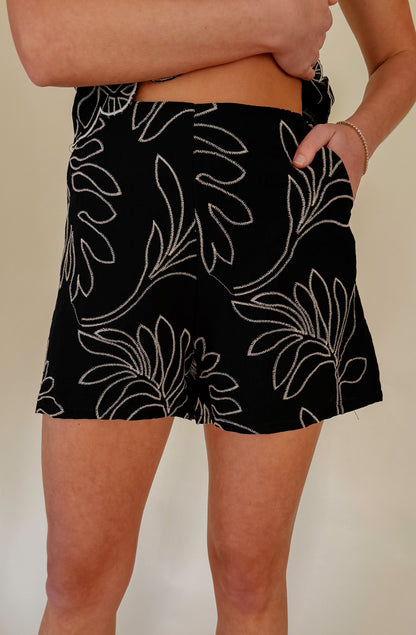 OUT OF OFFICE FLORAL SHORT