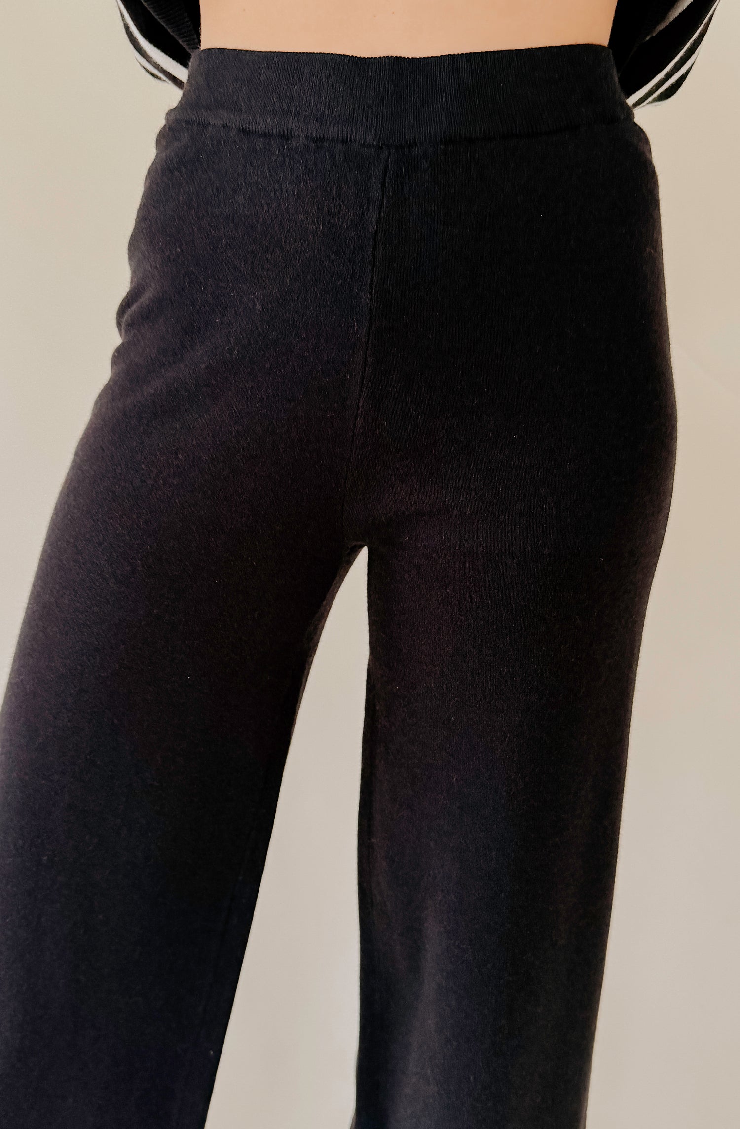 GOING EVERYWHERE SWEATER PANT