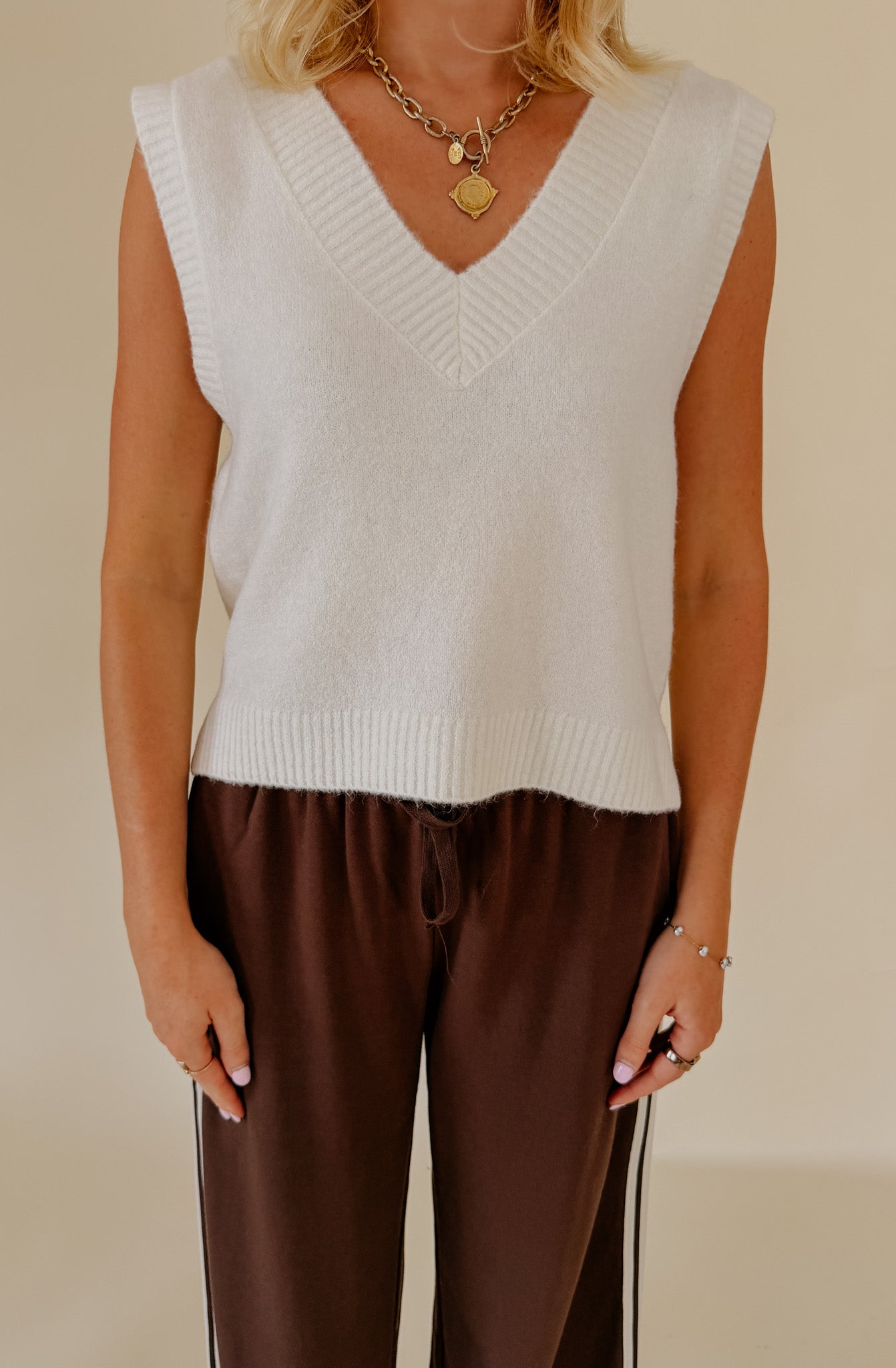 Z SUPPLY CLASSIC ACT SWEATER VEST