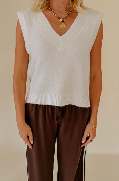 Z SUPPLY CLASSIC ACT SWEATER VEST