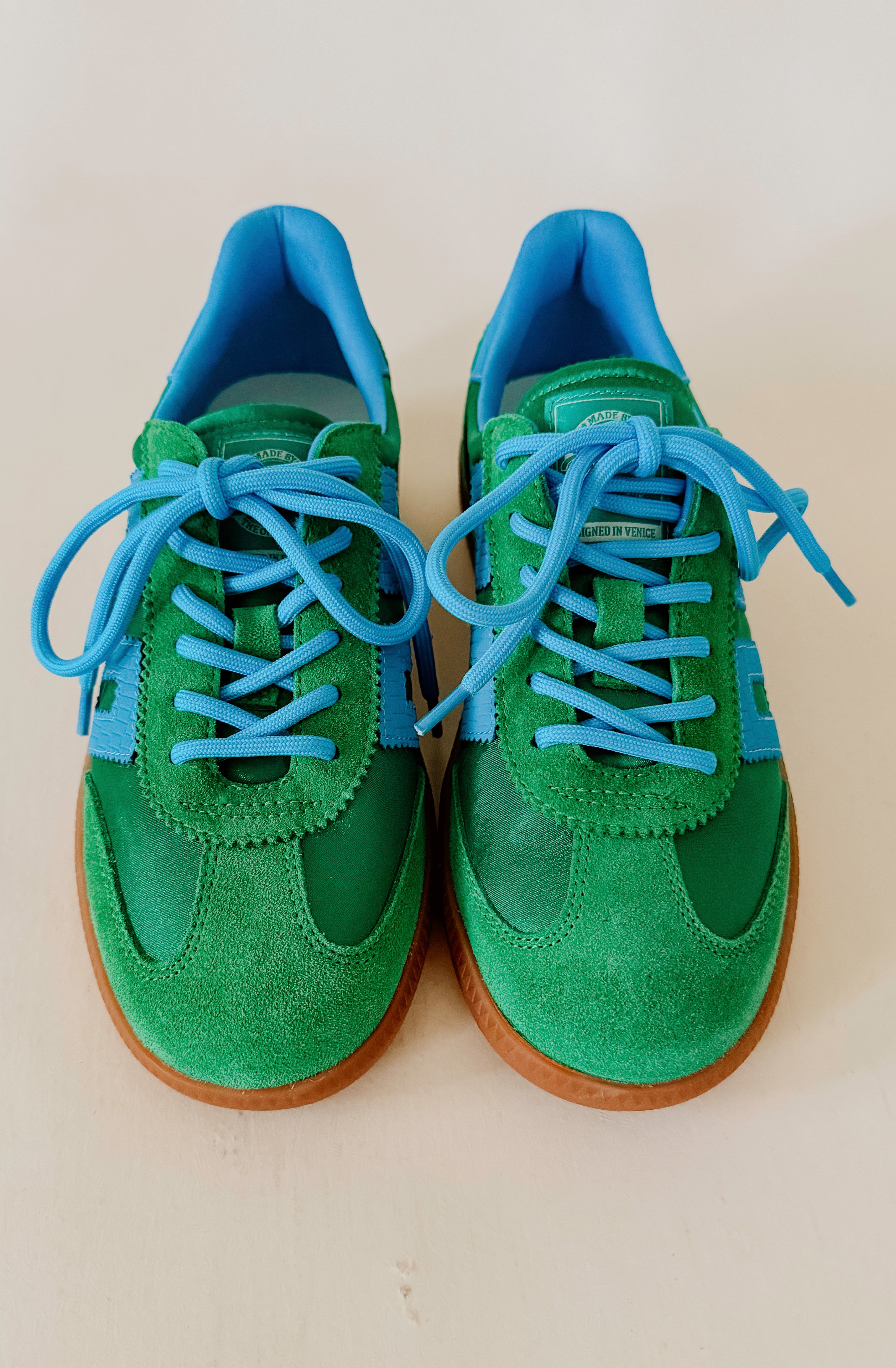 BACK 70 GHOST SNEAKERS