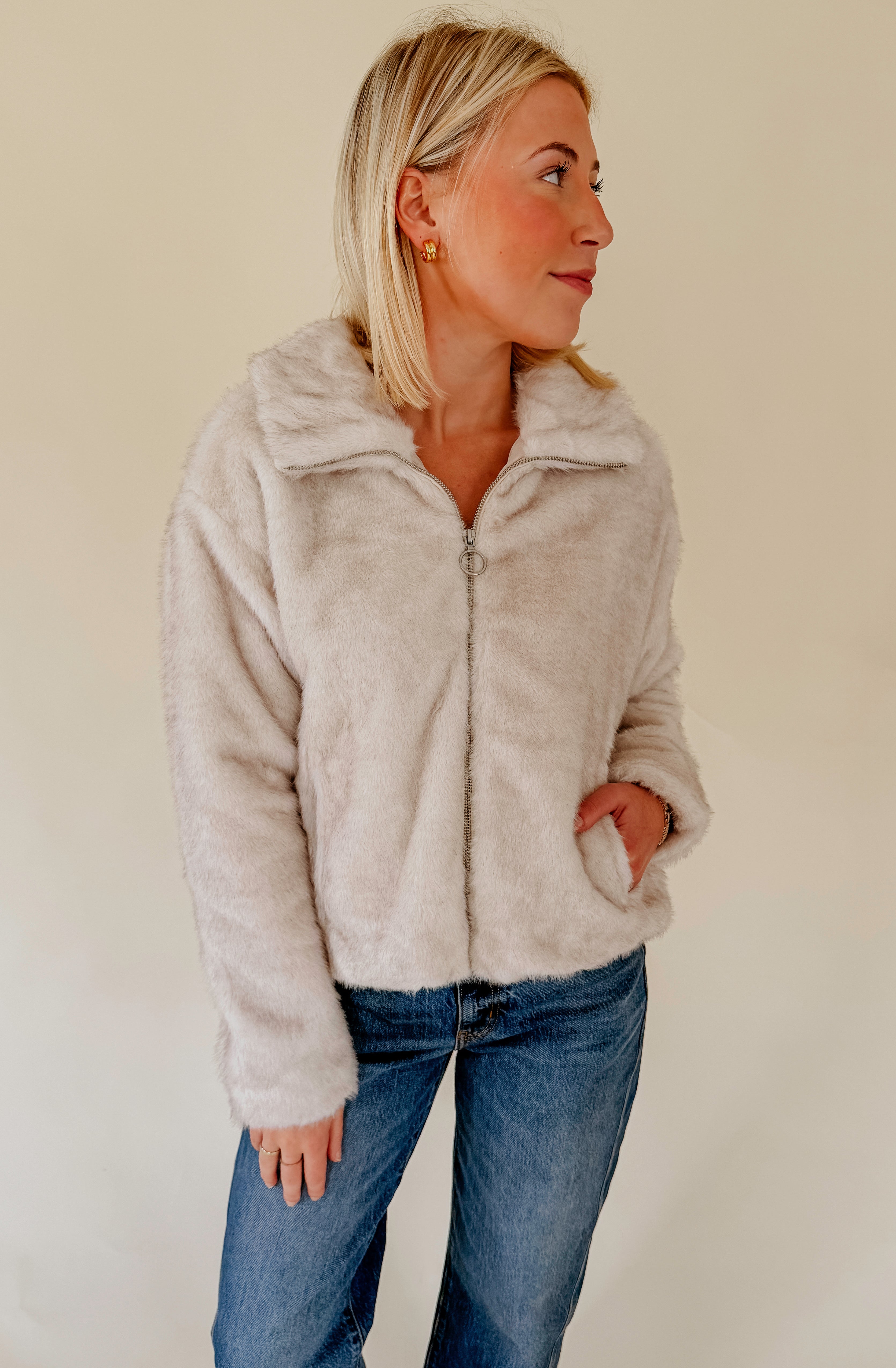 Z SUPPLY AMETHYST FAUX FUR JACKET