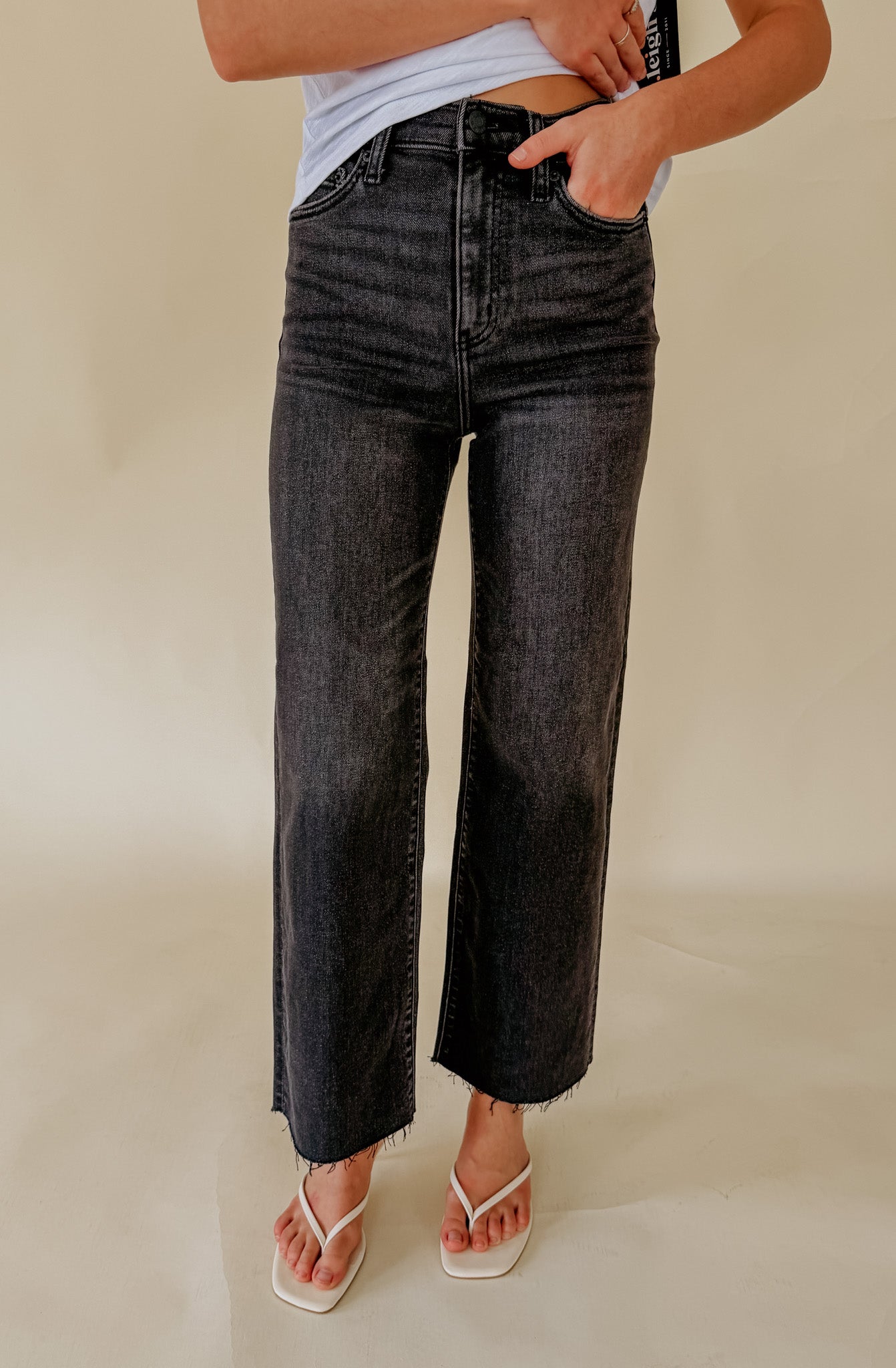 DAZE PLEASER HIGH RISE DENIM