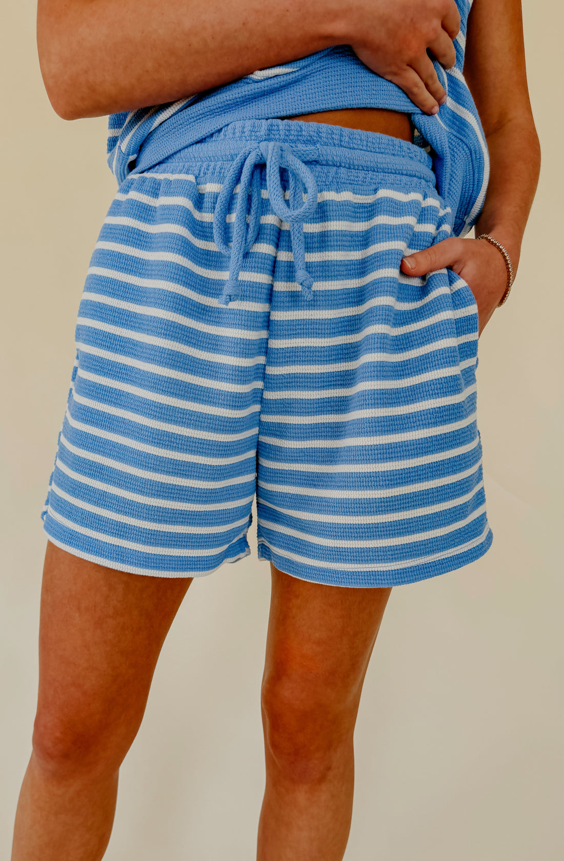 GOING WITH THE FLOW SHORTS