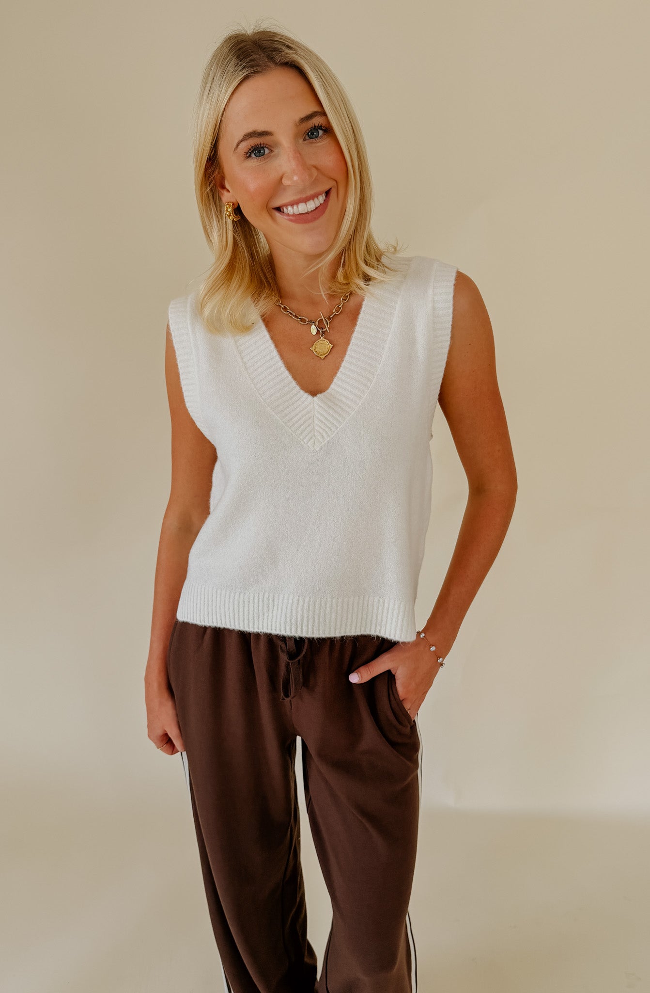 Z SUPPLY CLASSIC ACT SWEATER VEST