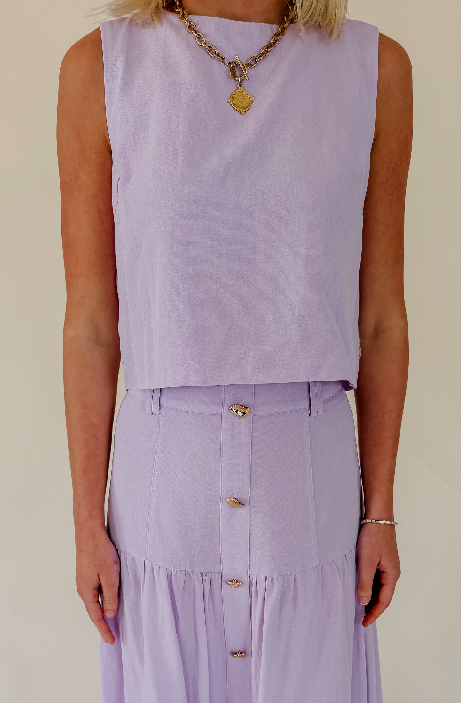 LAVENDER HAZE BUTTON BACK TOP