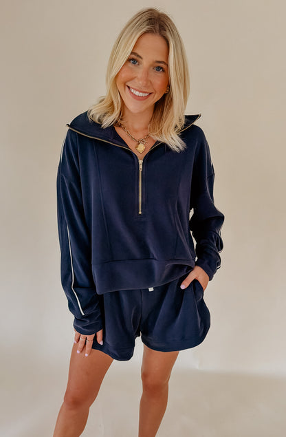 LOUNGING OUT JACKET
