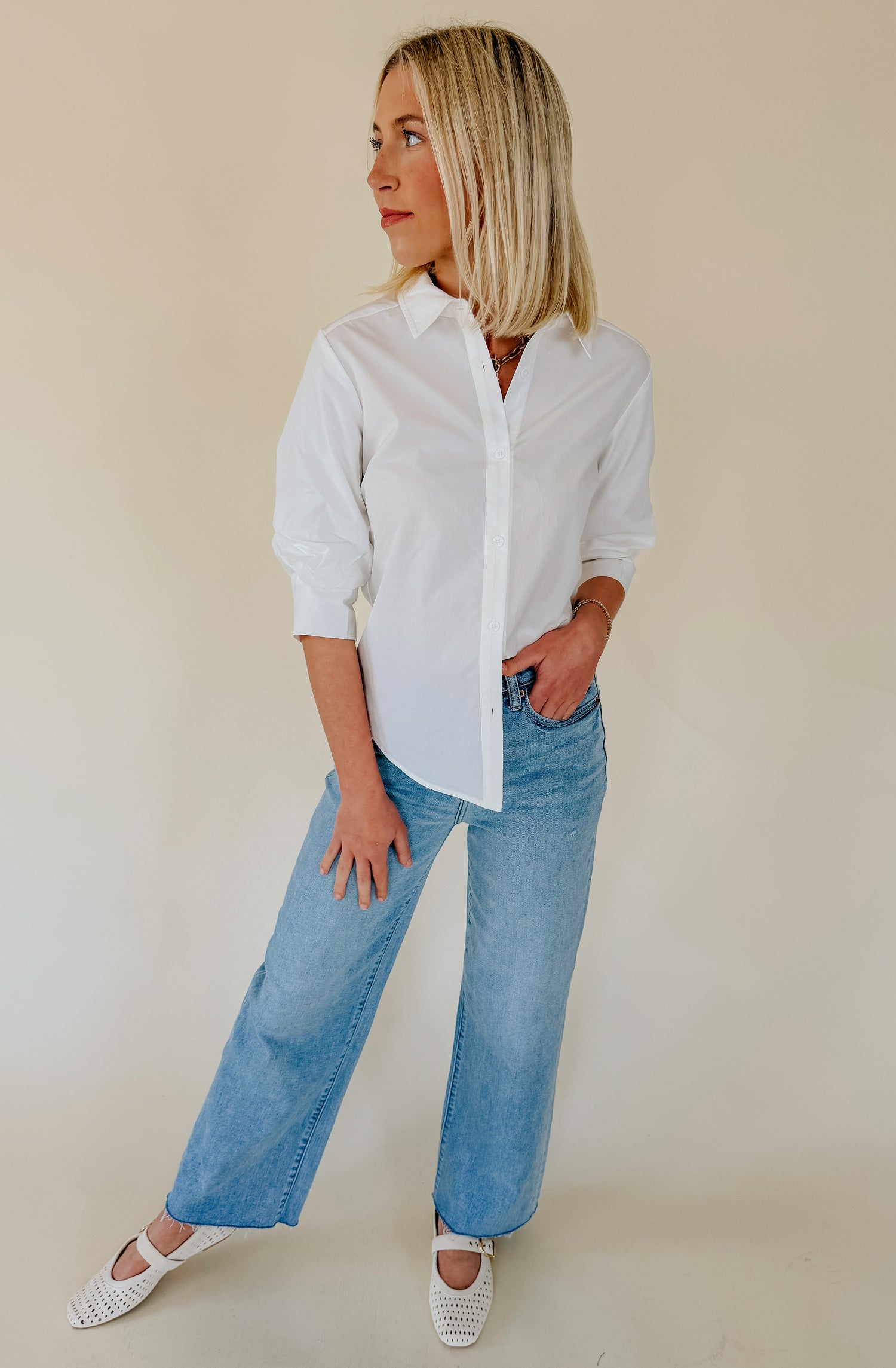 BUSINESS AS USUAL BUTTONED BLOUSE