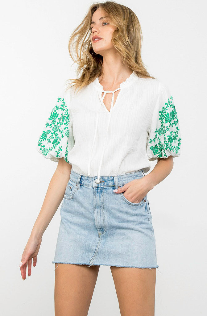 POP OF FLORAL PUFF SLEEVE BLOUSE