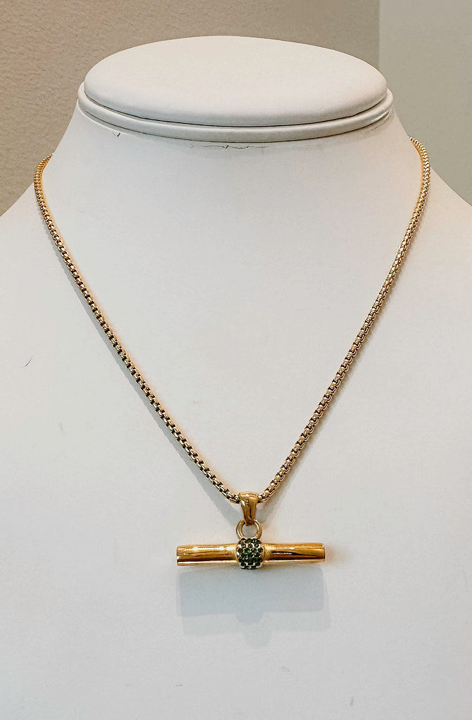 T BAR NECKLACE IN GREEN