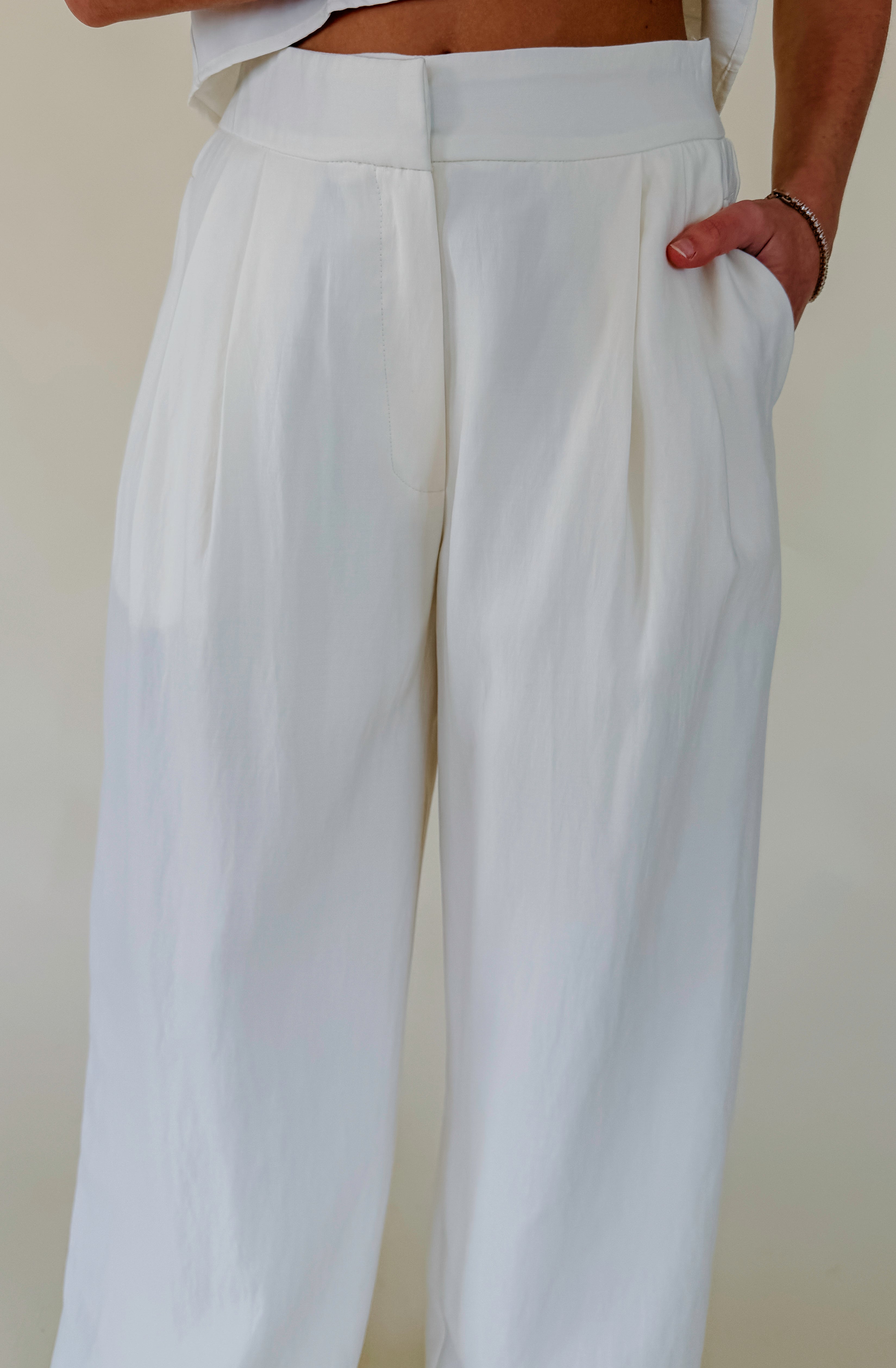 TAKING CARE OF BUSINESS PLEATED PANT