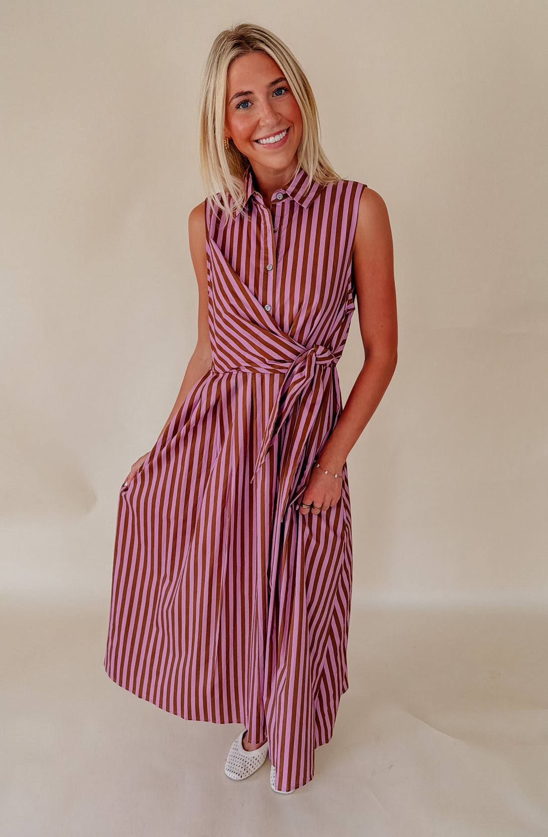 FEEL THE BREEZE TIE MIDI DRESS