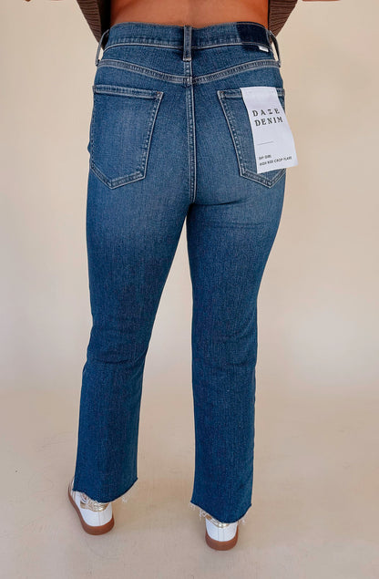 DAZE SHY GIRL CROP FLARE