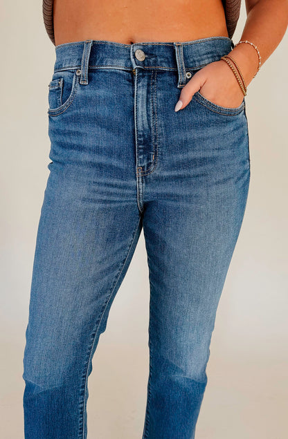 DAZE SHY GIRL CROP FLARE