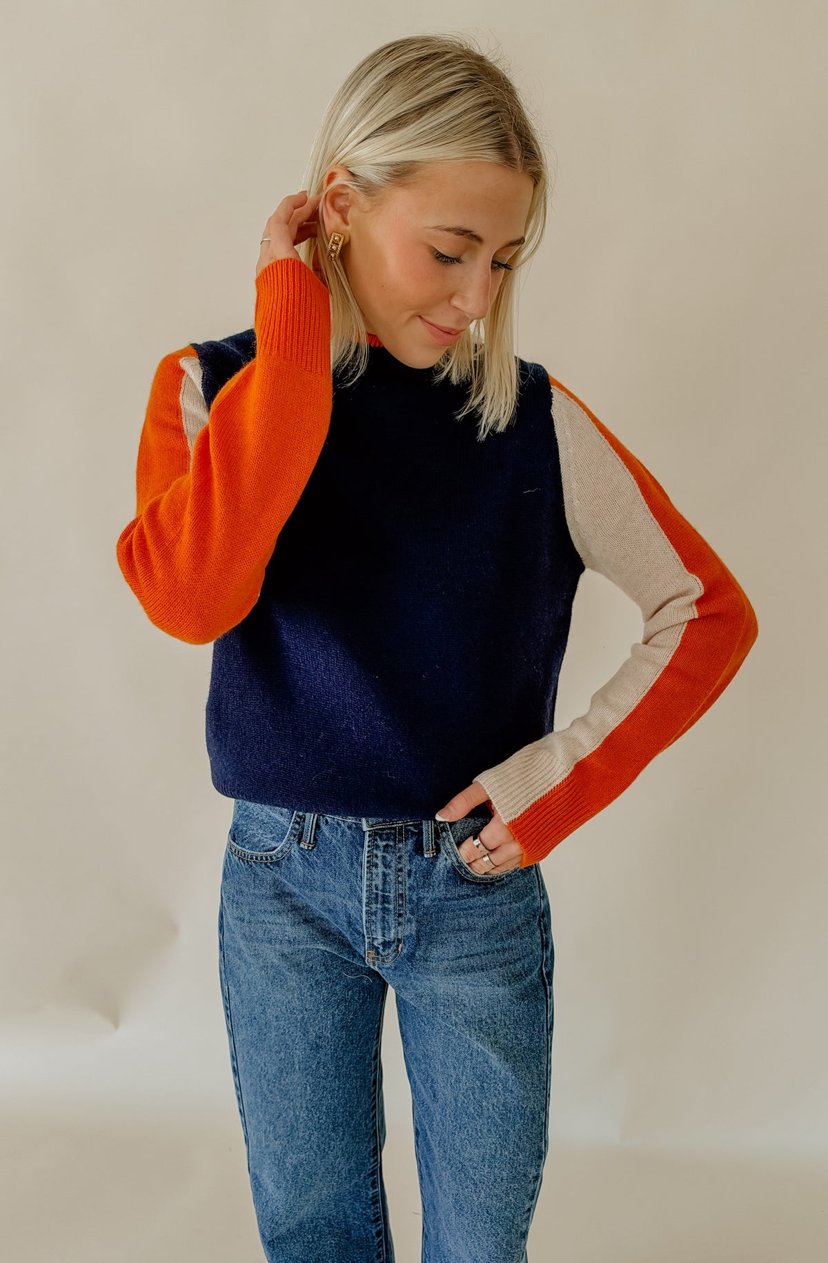 AUBURN COLOR BLOCK SWEATER