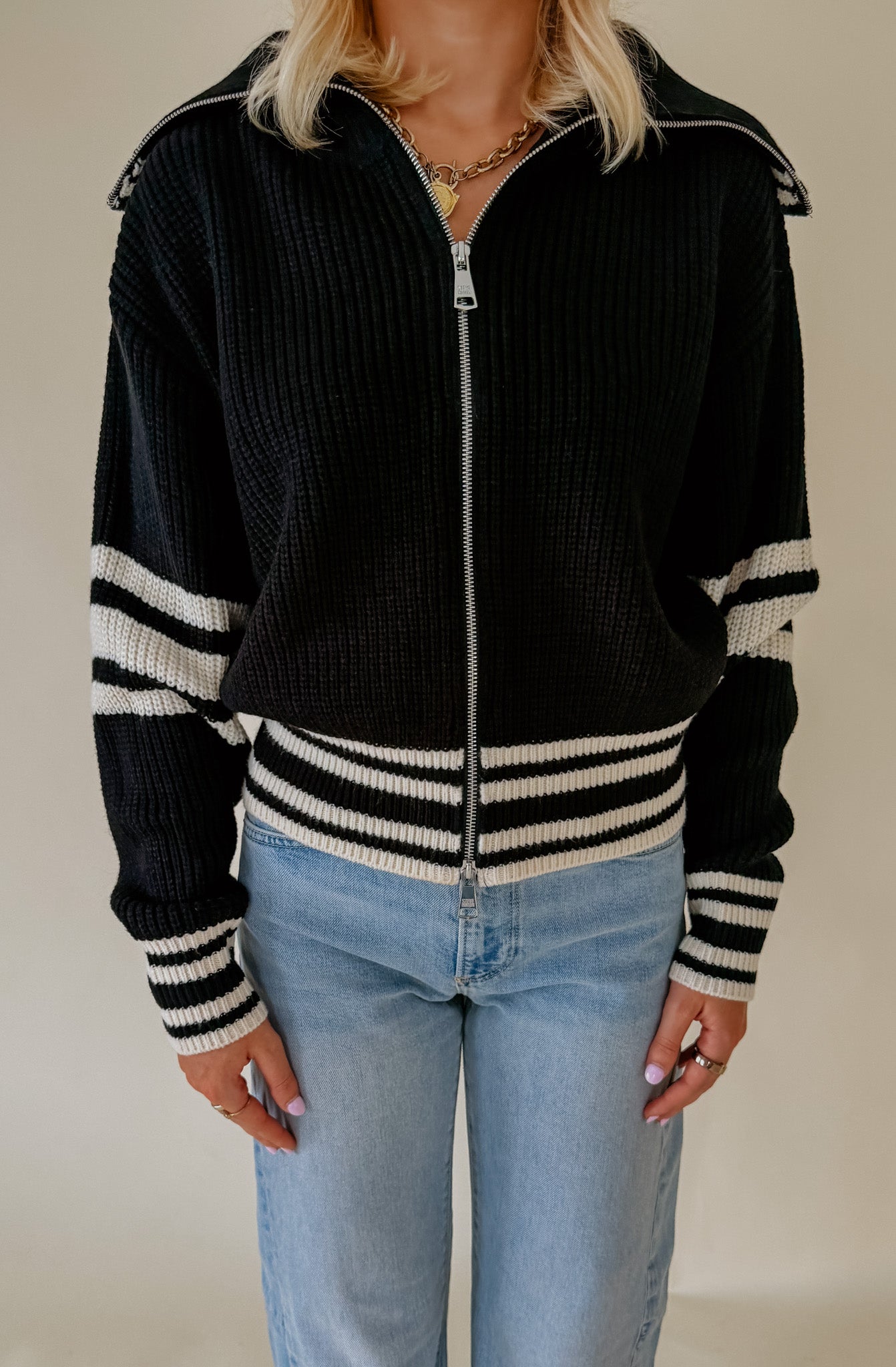 STEVE MADDEN DARA SWEATER