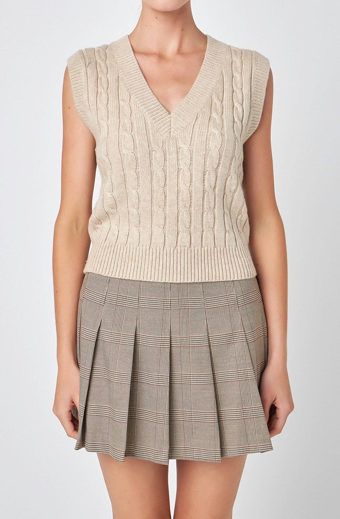GETAWAY CABLE KNIT SWEATER VEST