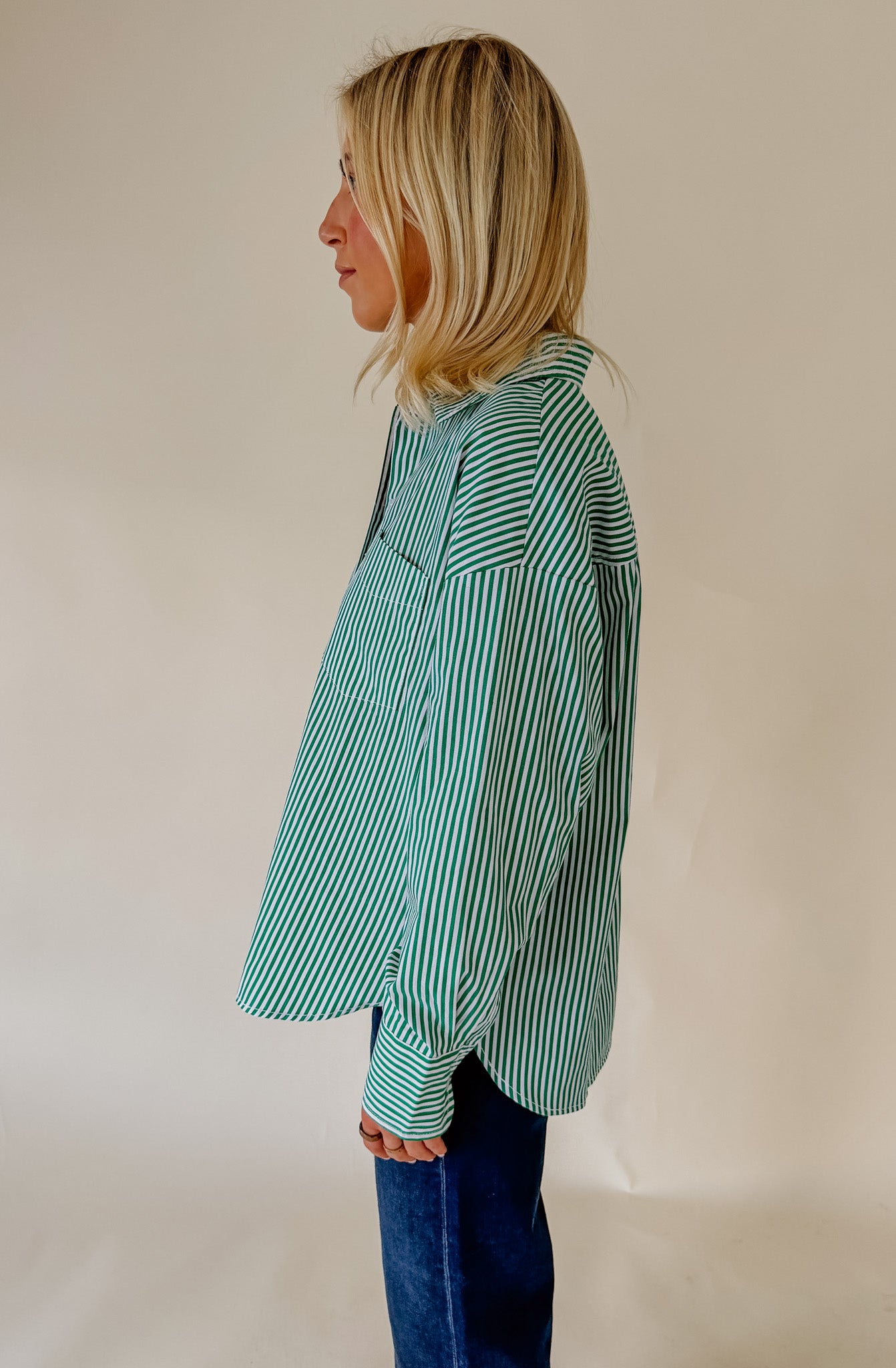 TIME AND TIME AGAIN STRIPED POPLIN BLEND BUTTON DOWN