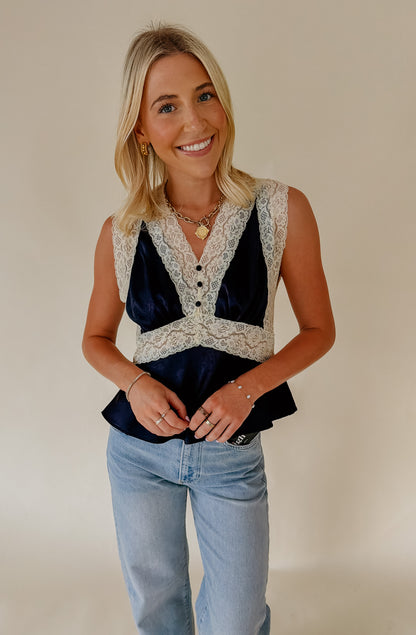 STEVE MADDEN ELINOR TOP