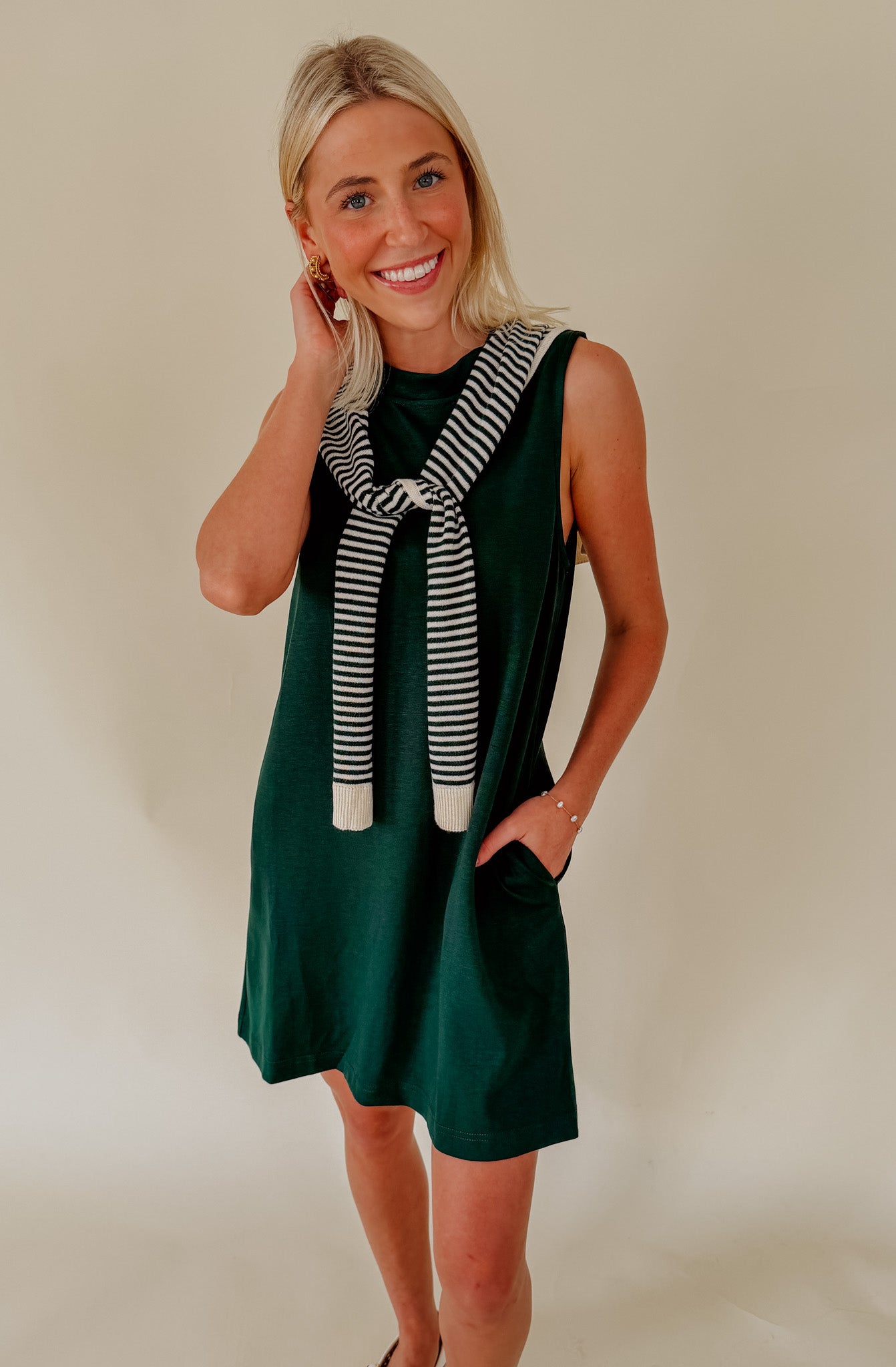 AFTER HOURS KNIT SHIFT DRESS Hunter Green / L