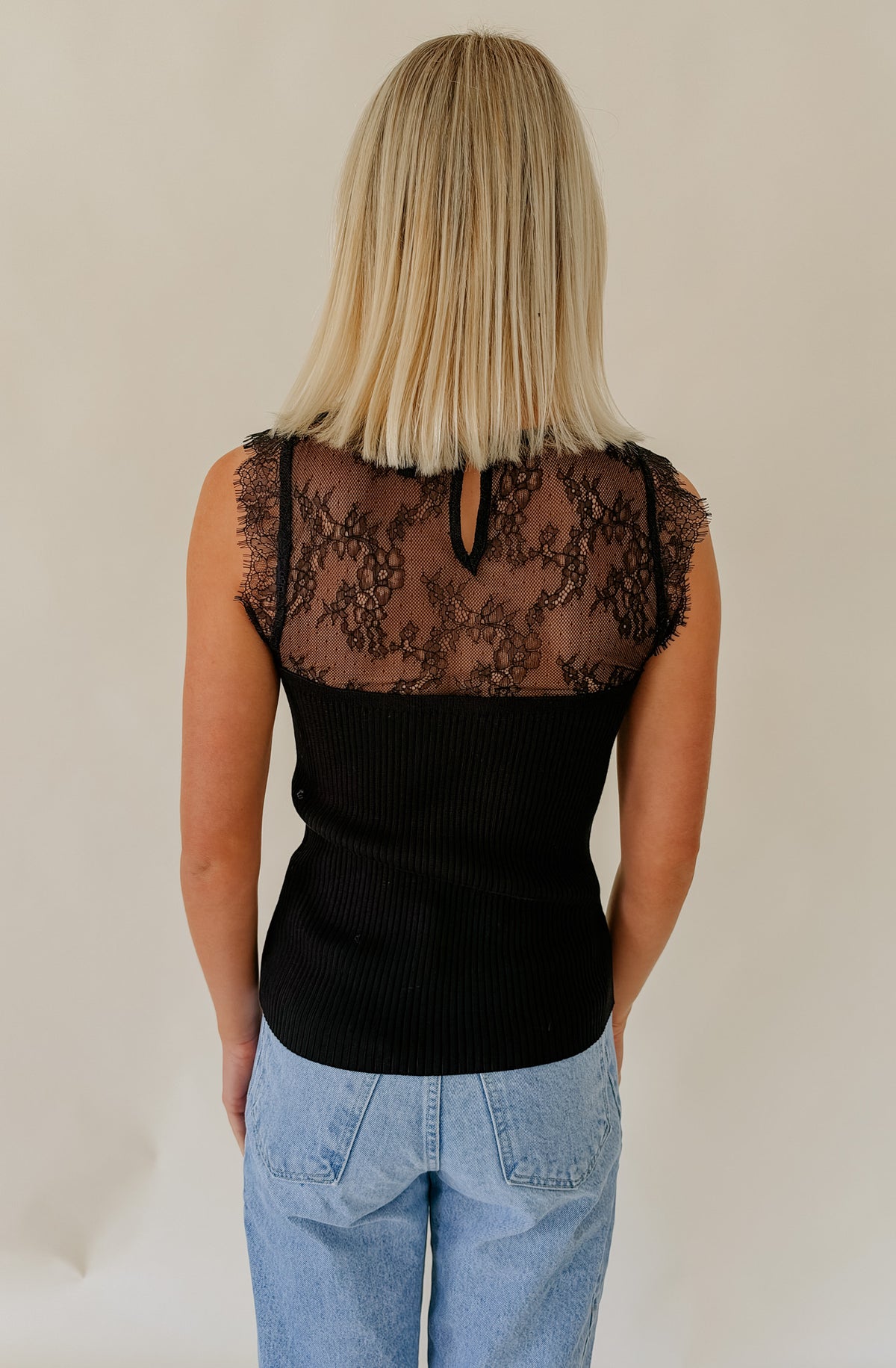 STEVE MADDEN KOURT SWEATER TOP