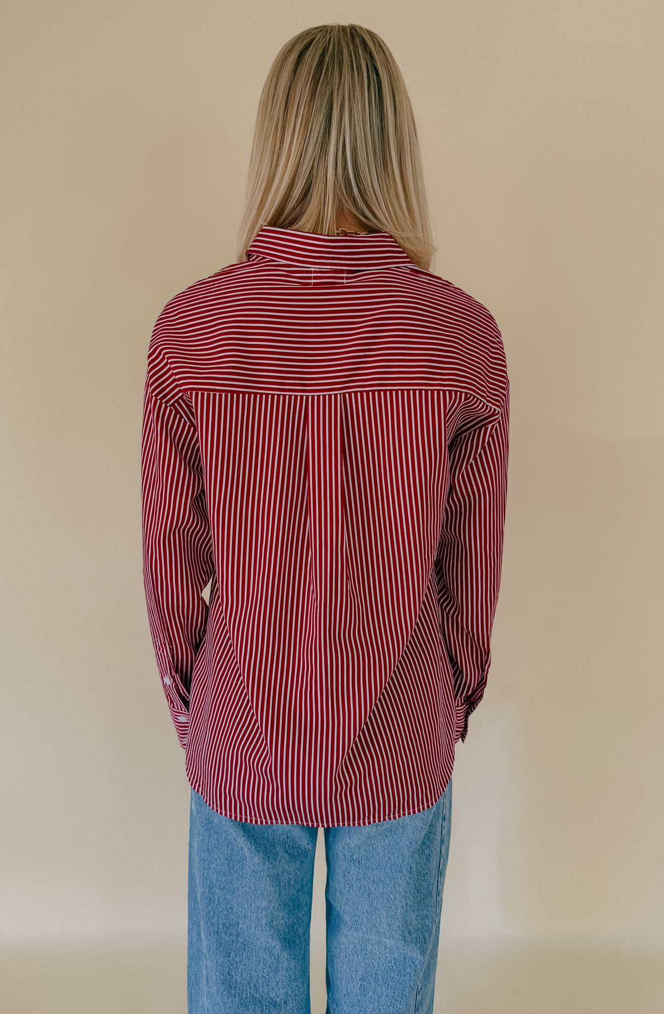 RED YOU RIGHT STRIPED POPLIN BLEND BUTTON UP