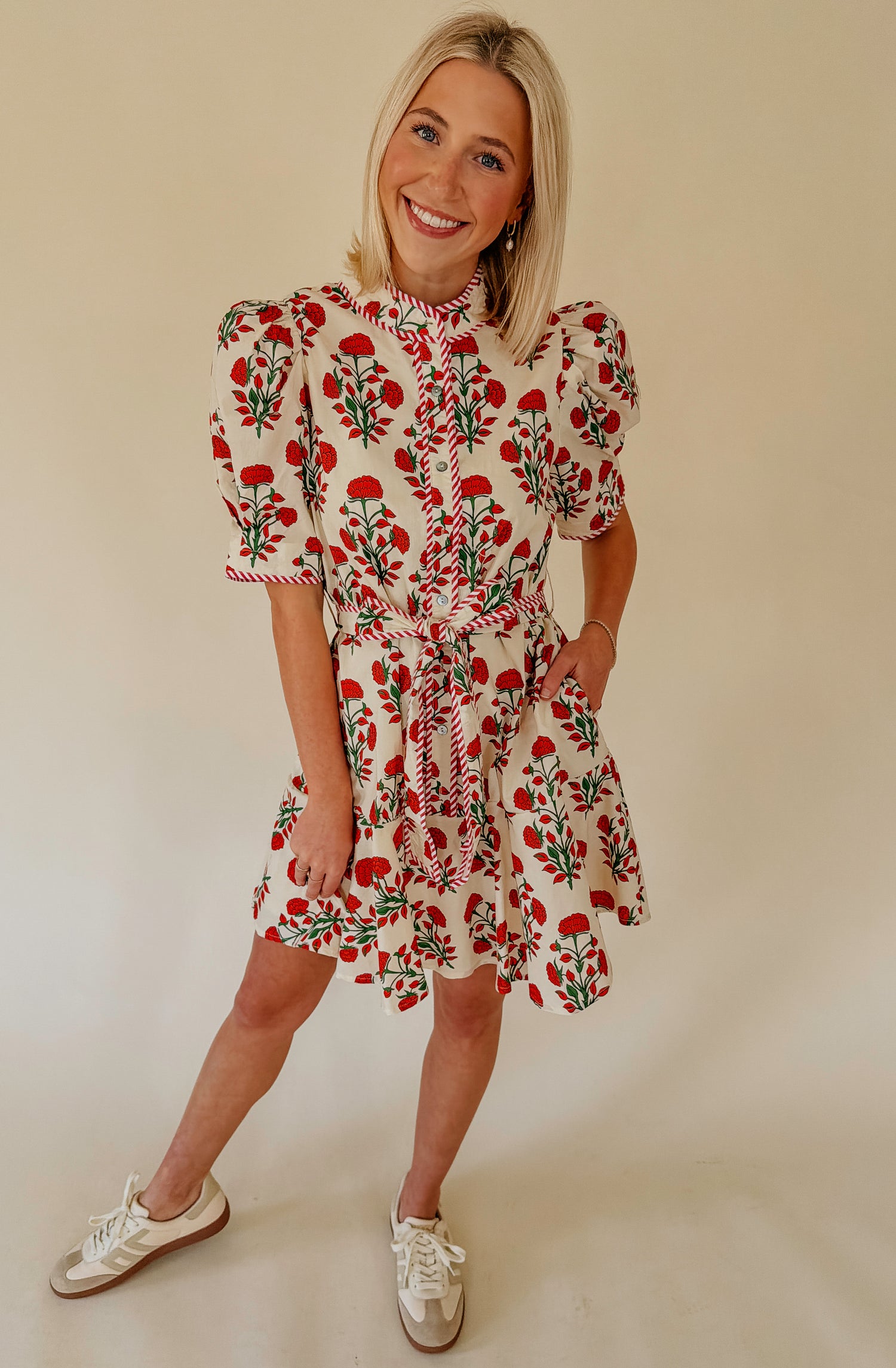 NEW SEASON BUTTONED MINI